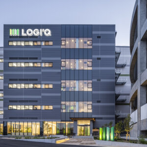 LOGI'Q綾瀬の施工事例